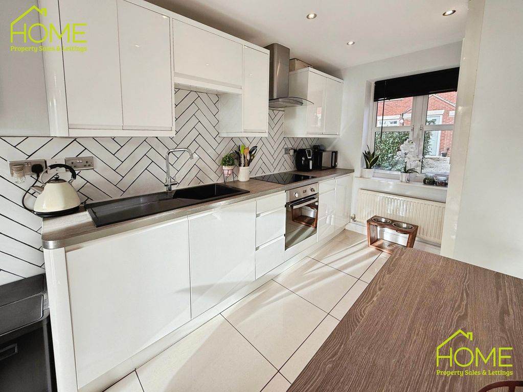 Property photo 3 of 23 User_Edited_Photo-80826146_User-Edited-46044604-57