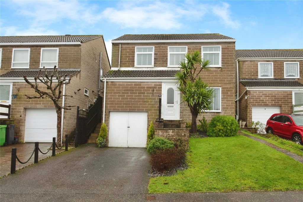 Property photo 1 of 18 Picture No. 03