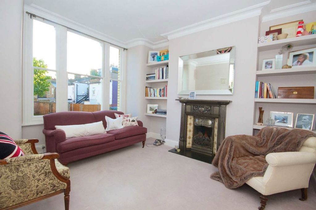 Property photo 3 of 5