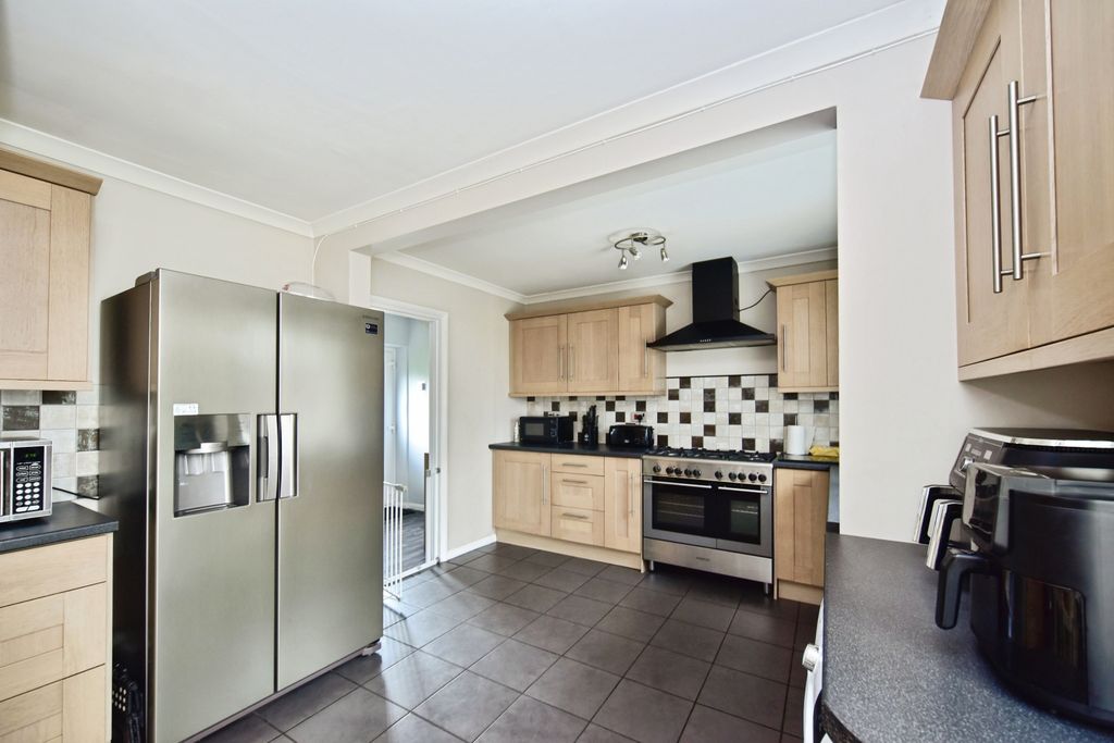 Property photo 2 of 22 Open Plan Kitchen/Diner