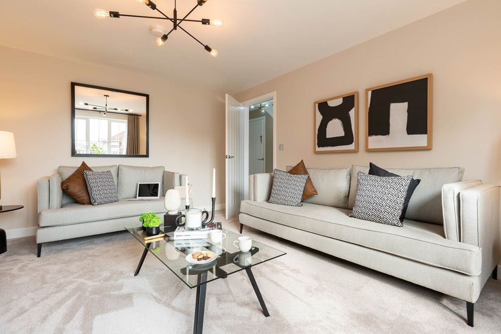 Property photo 1 of 10 Plenty Of Space For Two Large Sofas