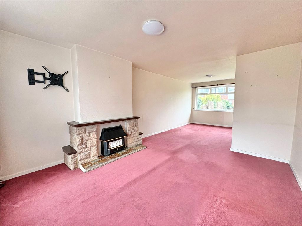 Property photo 3 of 13 Picture No. 10