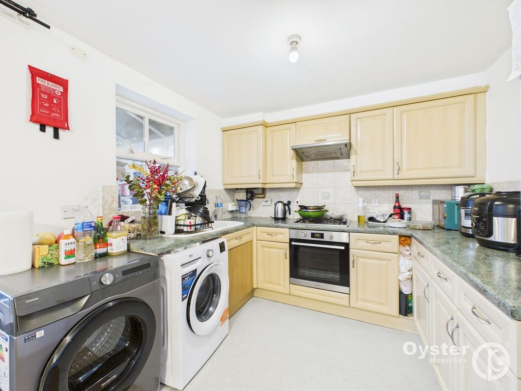 Property photo 3 of 20