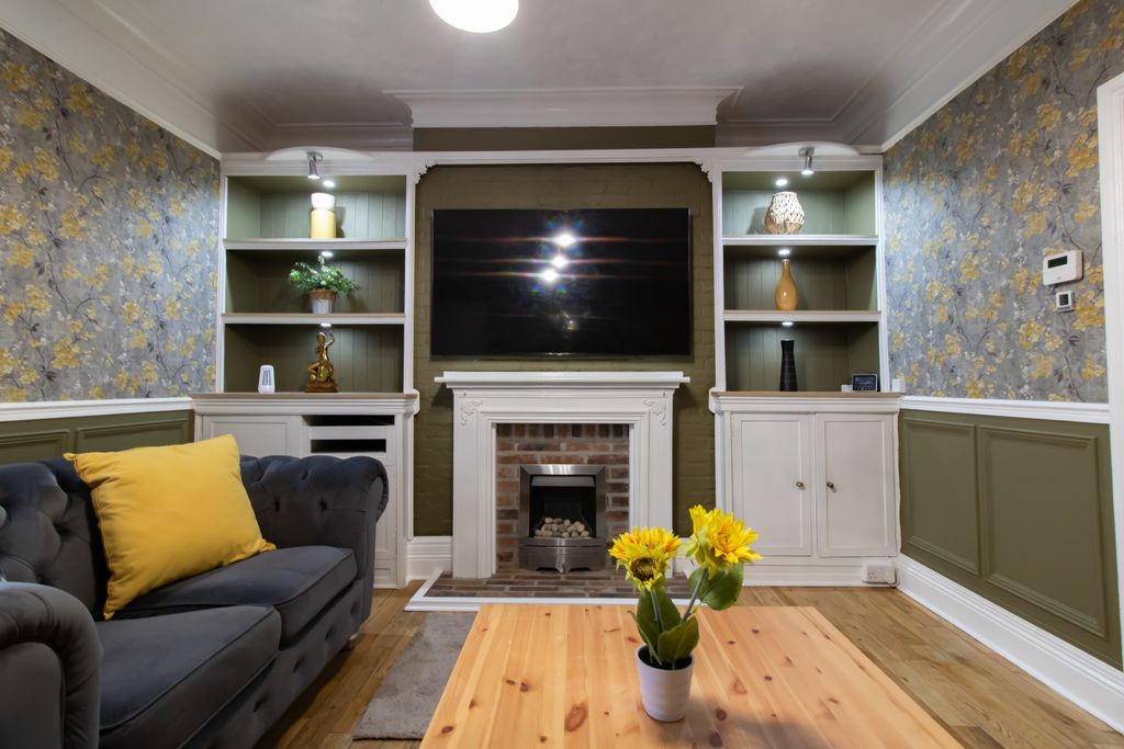 Property photo 2 of 16 Image 1