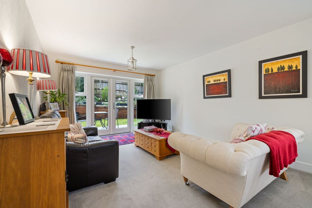Additional image 14 of 4 bed detached house for saleTanners Reach, Petersfield, Hampshire GU32