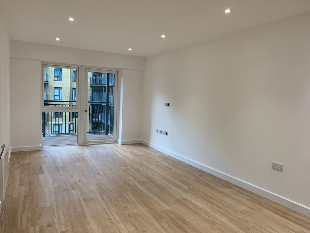 Property photo 2 of 9
