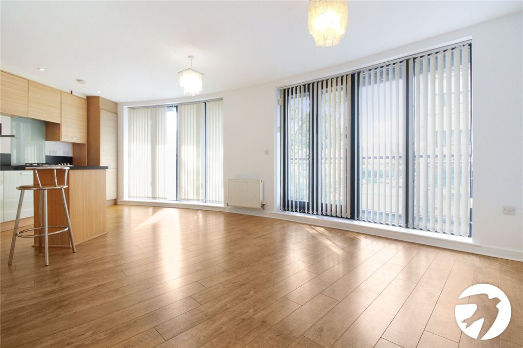 Property photo 2 of 14 Open Plan Living