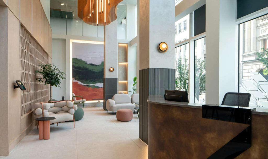 Property photo 3 of 14 002.Jpeg