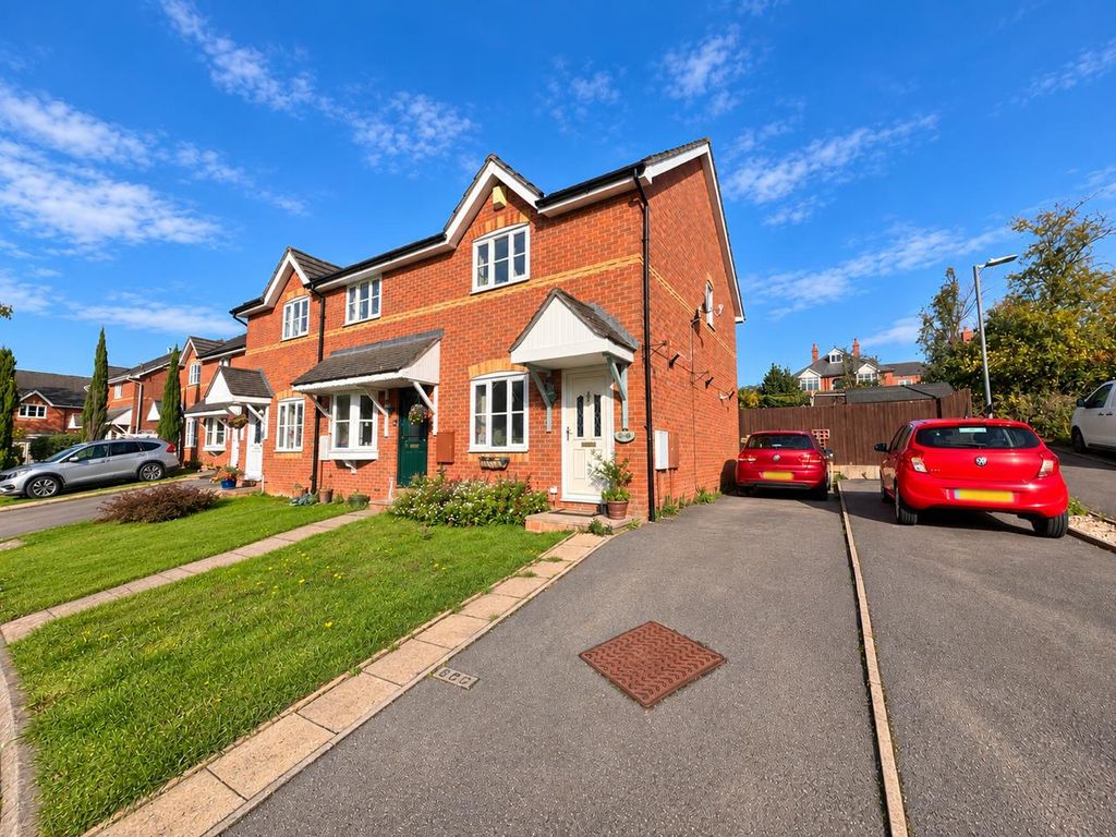 Property photo 1 of 12 Millbank, Front.Png