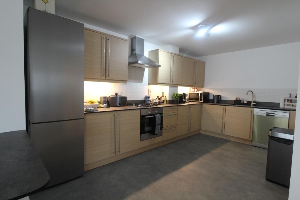 Property photo 3 of 9 Photo 2