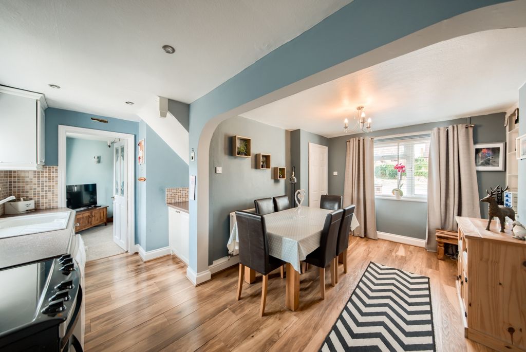 Property photo 3 of 13 Xh2A8359-Hdr(3)