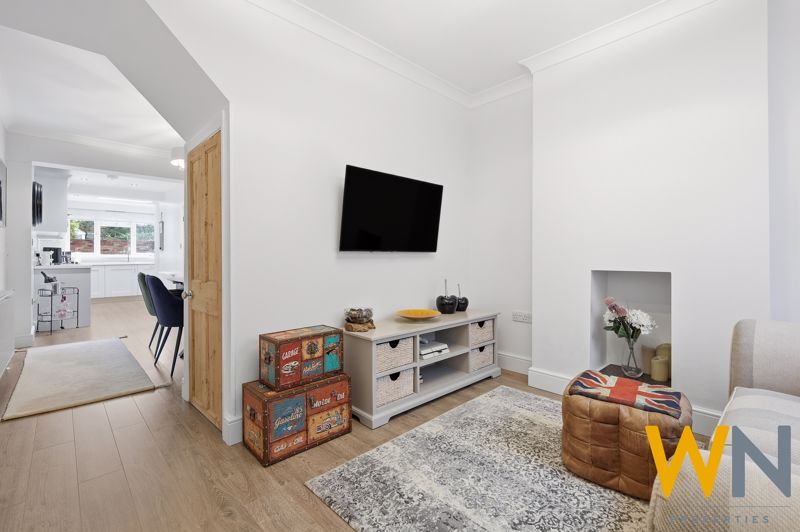 Property photo 3 of 17 Photo 16