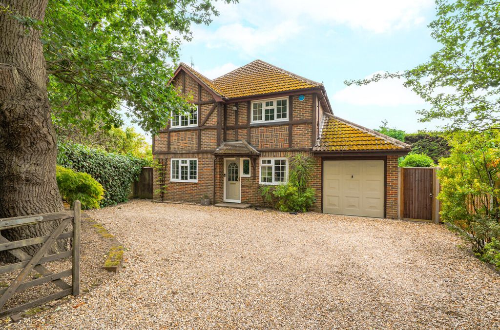 Property photo 1 of 22 1508762-1-1A0142A...