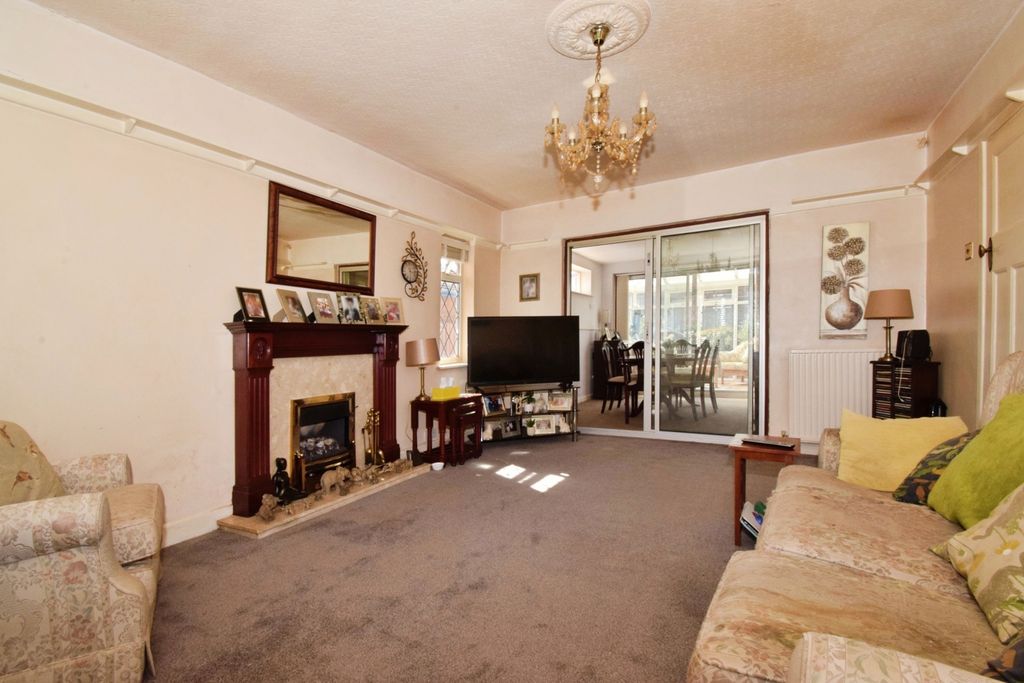 Property photo 3 of 20 Pbox-Img.Jpg