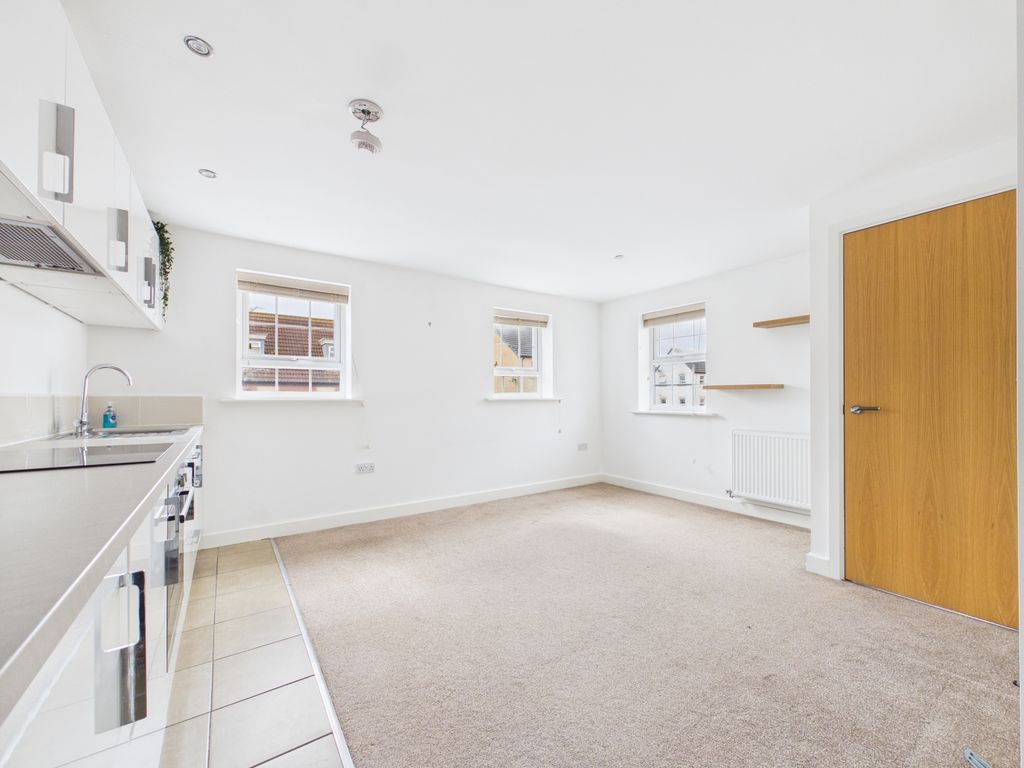 Property photo 2 of 14 2- Rob Hammond Ewemove Pontefract