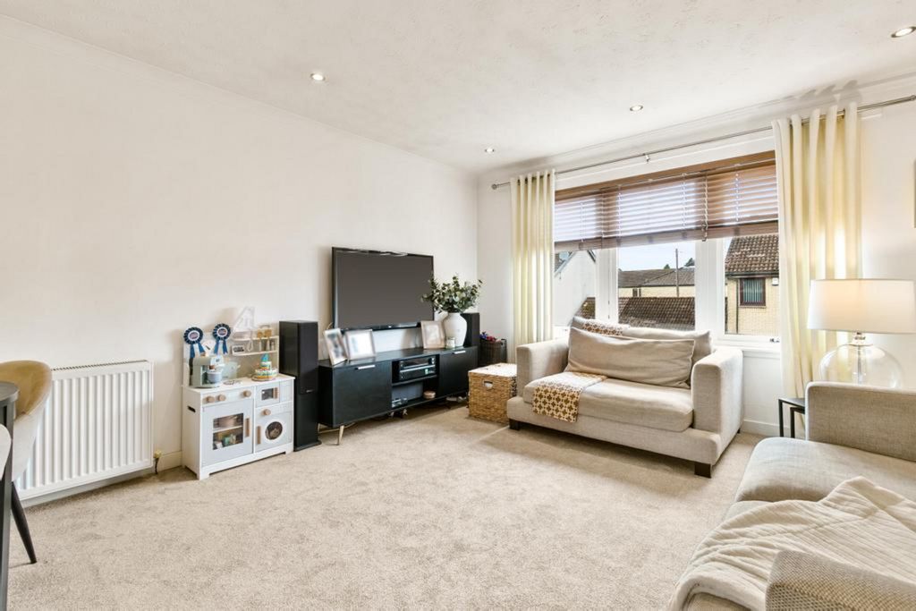 Property photo 3 of 21