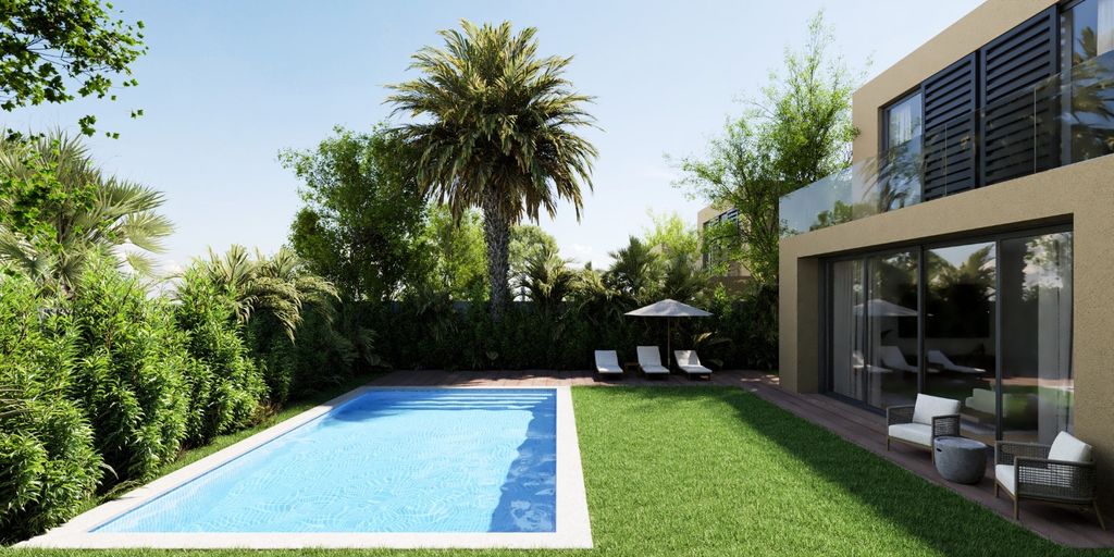 Property photo 3 of 30 Exterior