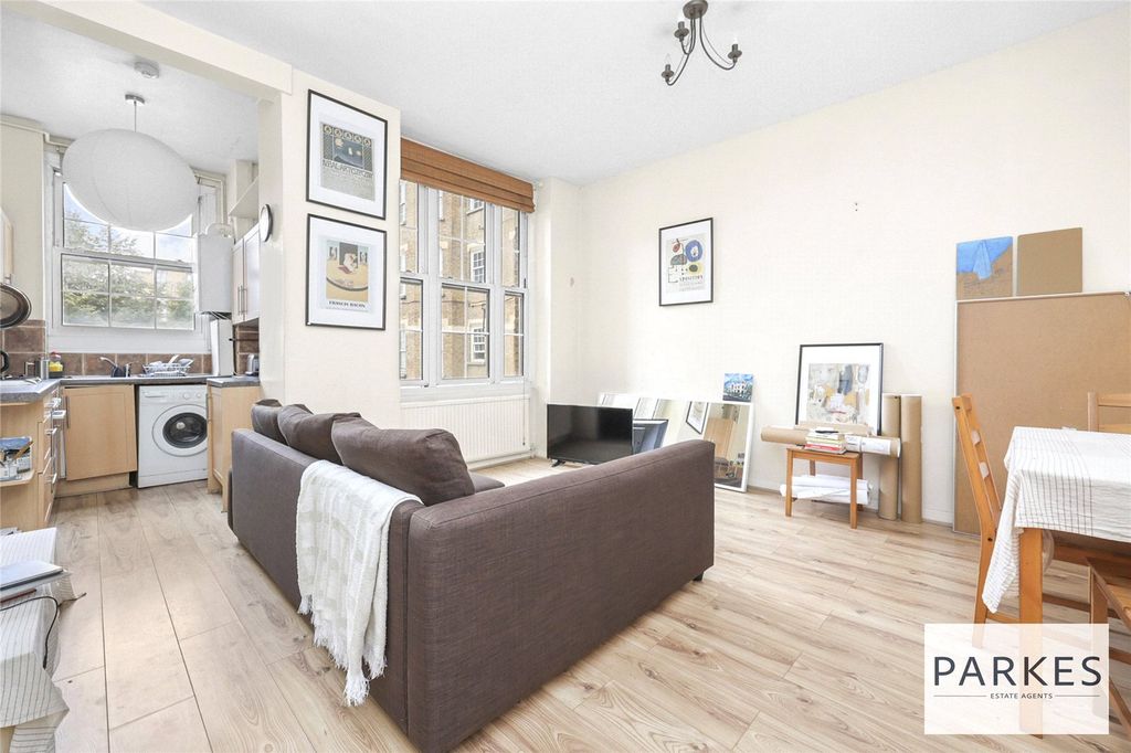 Property photo 2 of 16 Picture No. 46