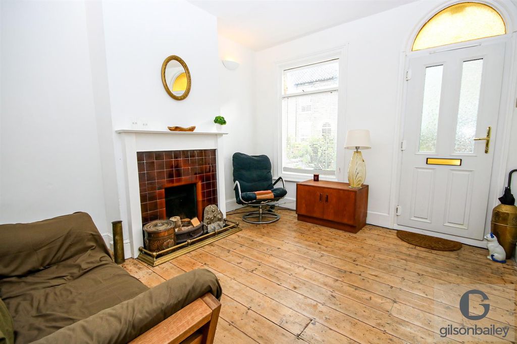 Property photo 2 of 17 Img_6604-2.Jpg