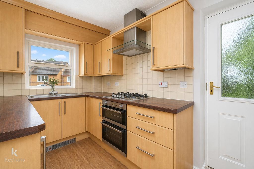 Property photo 3 of 27 3.Jpg