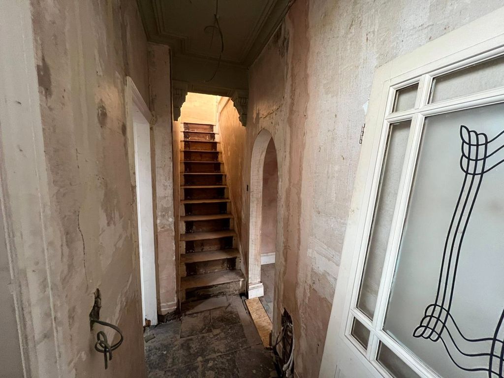 Property photo 3 of 21 Picture No. 13