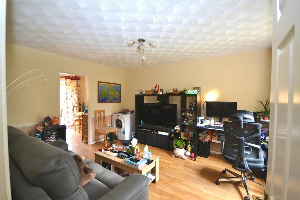 Property photo 2 of 14 Photo 2