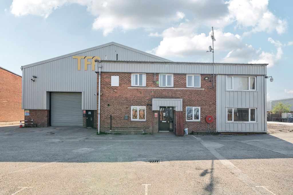 Property photo 3 of 16 1273136 14.Jpg