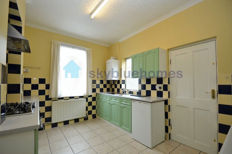 Property photo 2 of 9 Photo 3