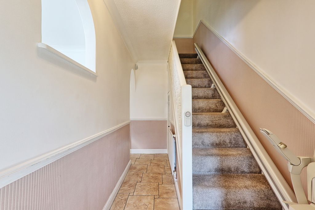 Property photo 2 of 23 Picture No. 10