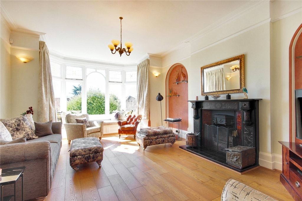 Property photo 3 of 24 Picture No. 46