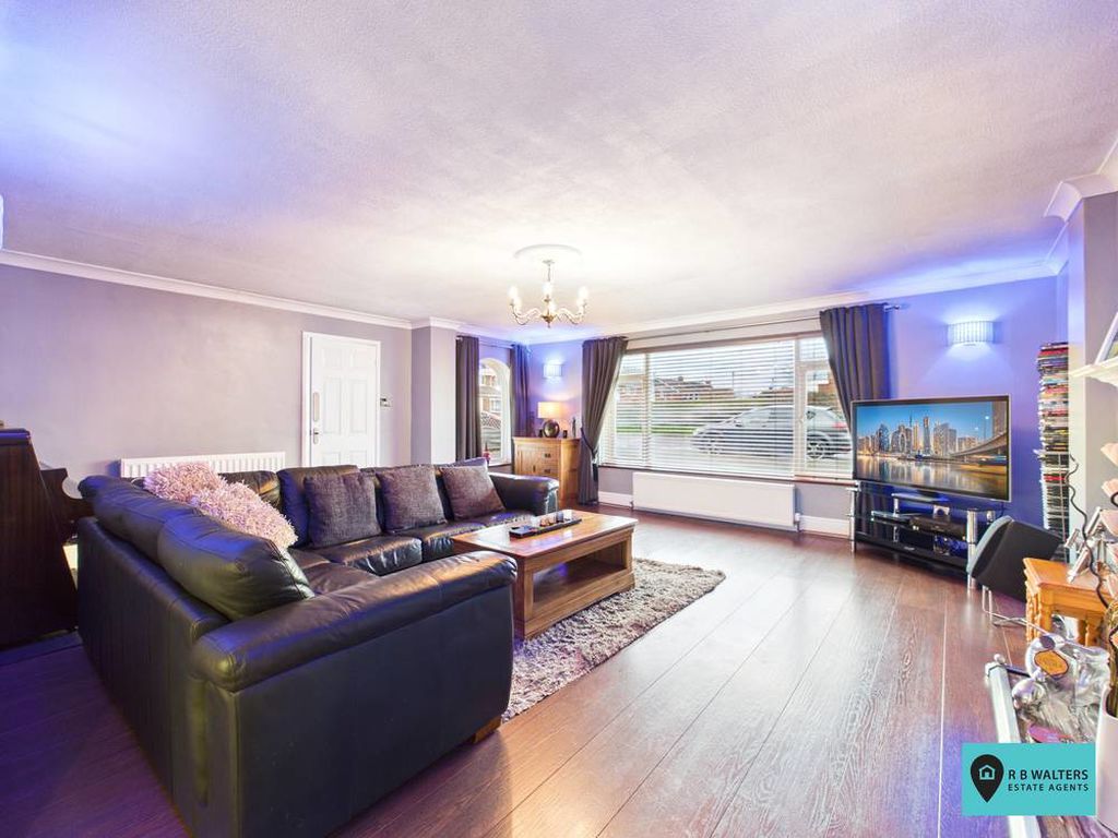 Property photo 2 of 25 Living Room