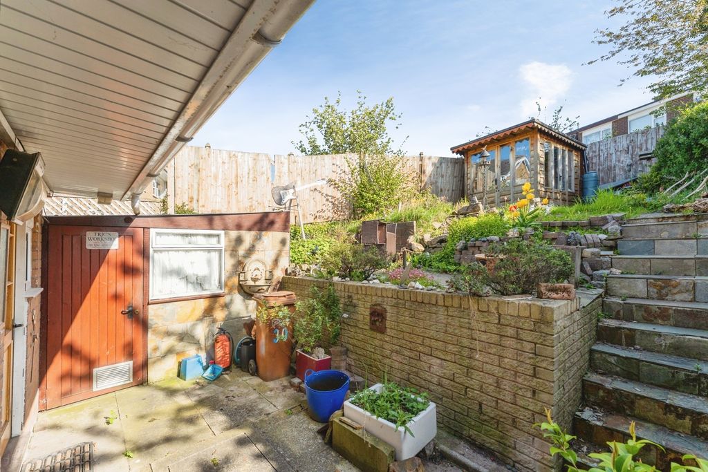Property photo 2 of 20 Pbox-Img.Jpg