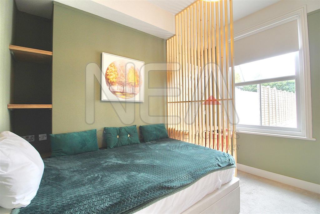 Property photo 1 of 8 Bedroom Five