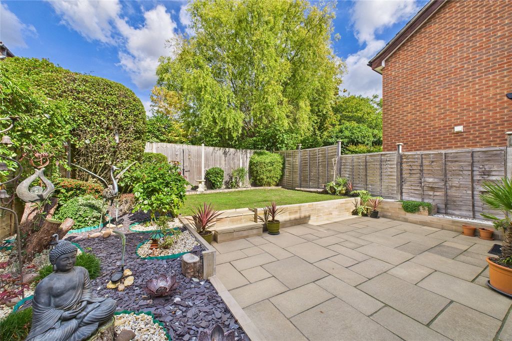 Property photo 2 of 12 Picture No. 01