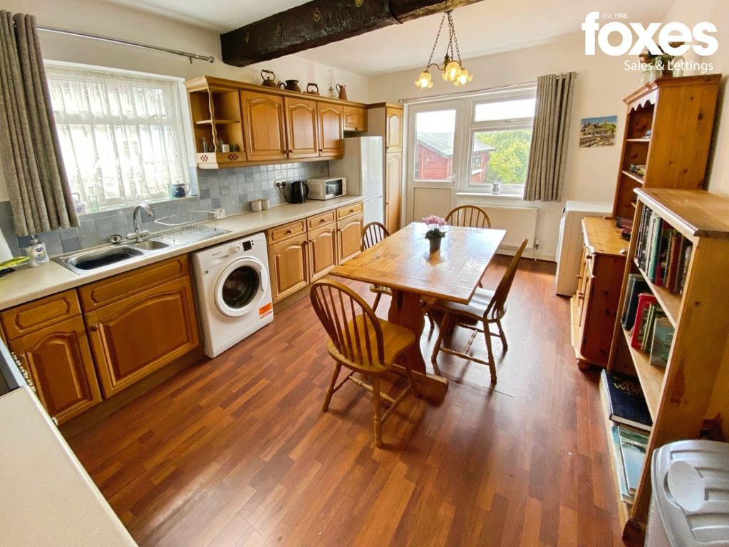 Property photo 3 of 15 4456323