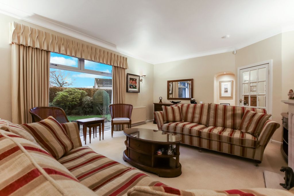 Property photo 3 of 29