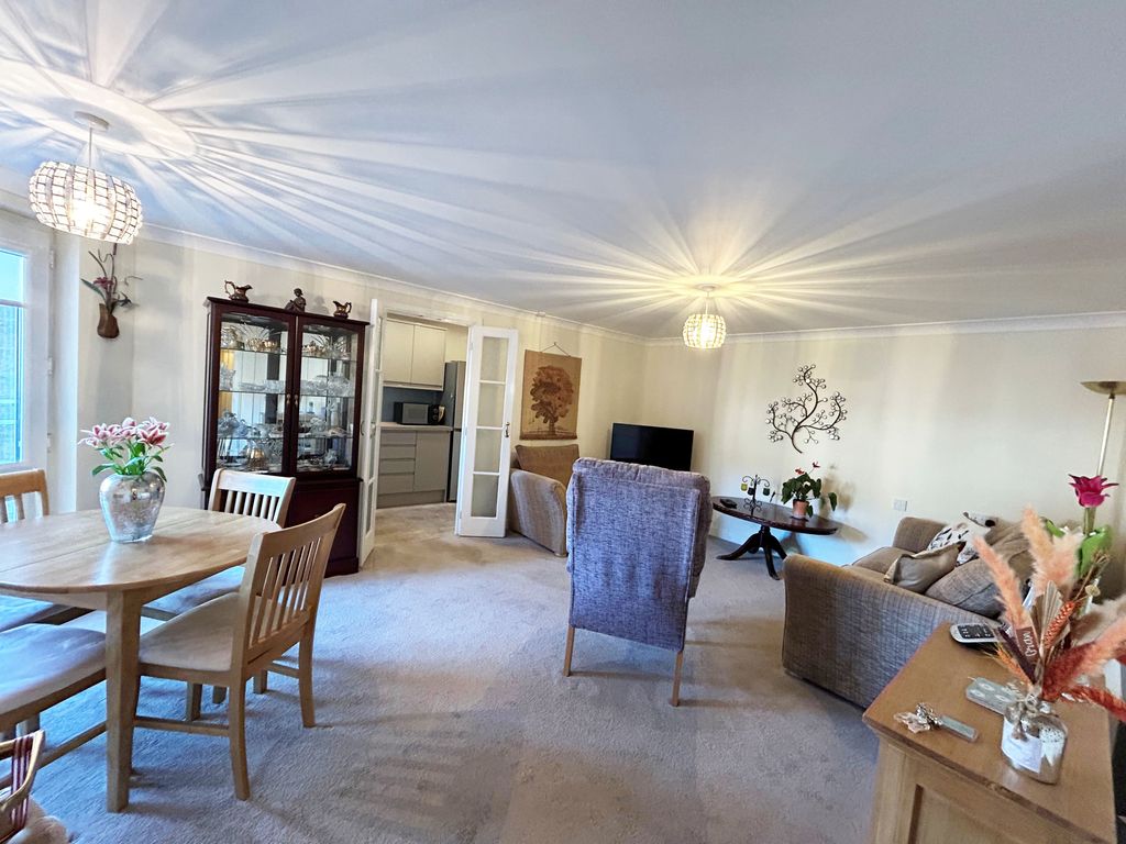 Property photo 2 of 7