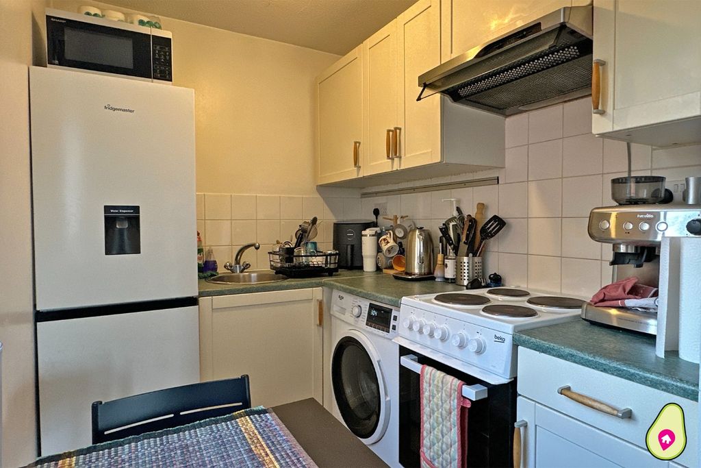 Property photo 2 of 4 3432457