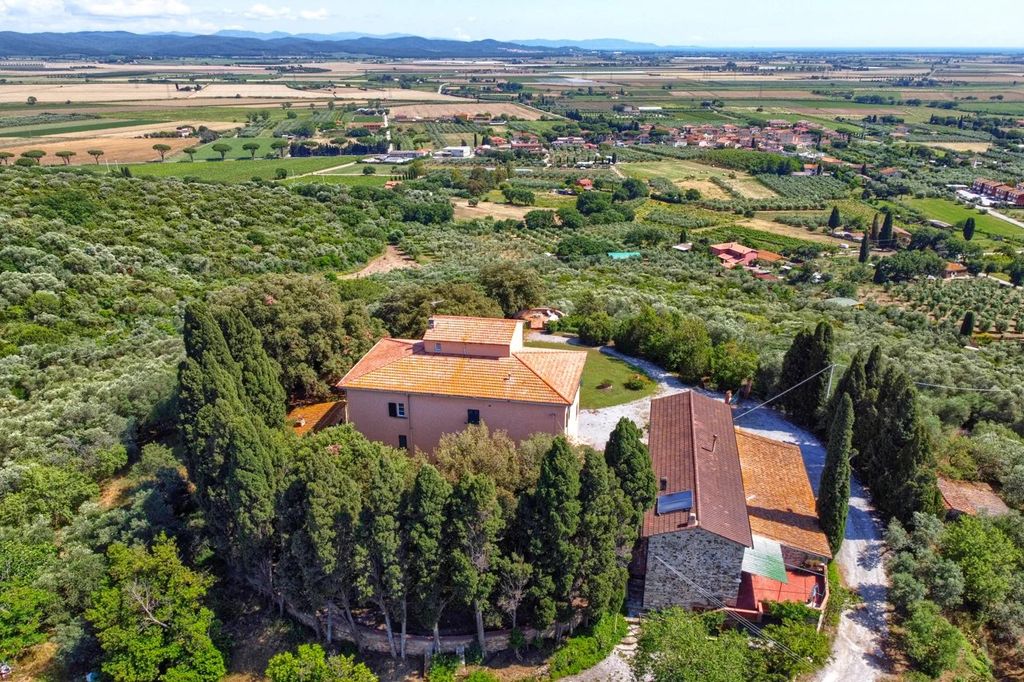 Property photo 1 of 34