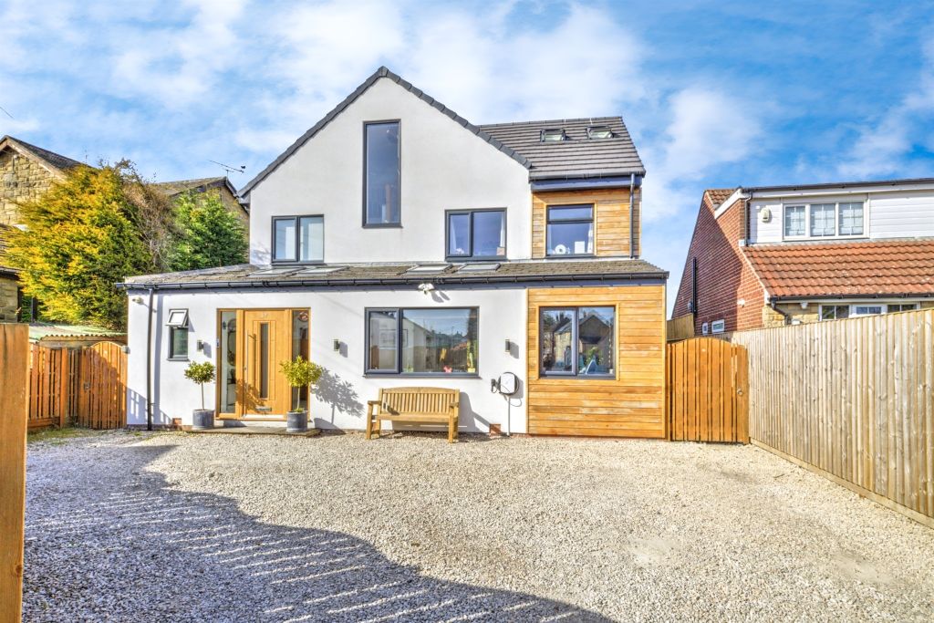 Property photo 1 of 21