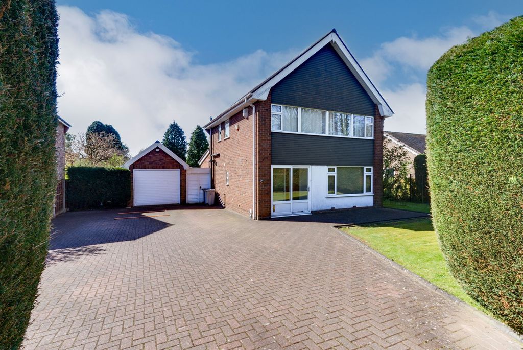 Property photo 1 of 31