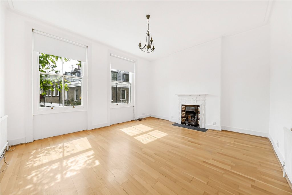 Property photo 3 of 14 Reception Room