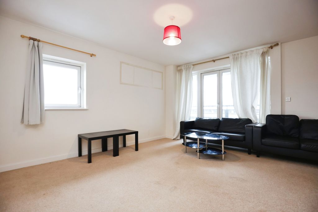 Property photo 2 of 12 Photography