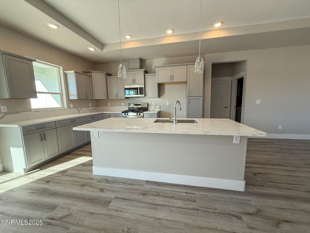 Property photo 2 of 14 <Alttext/>