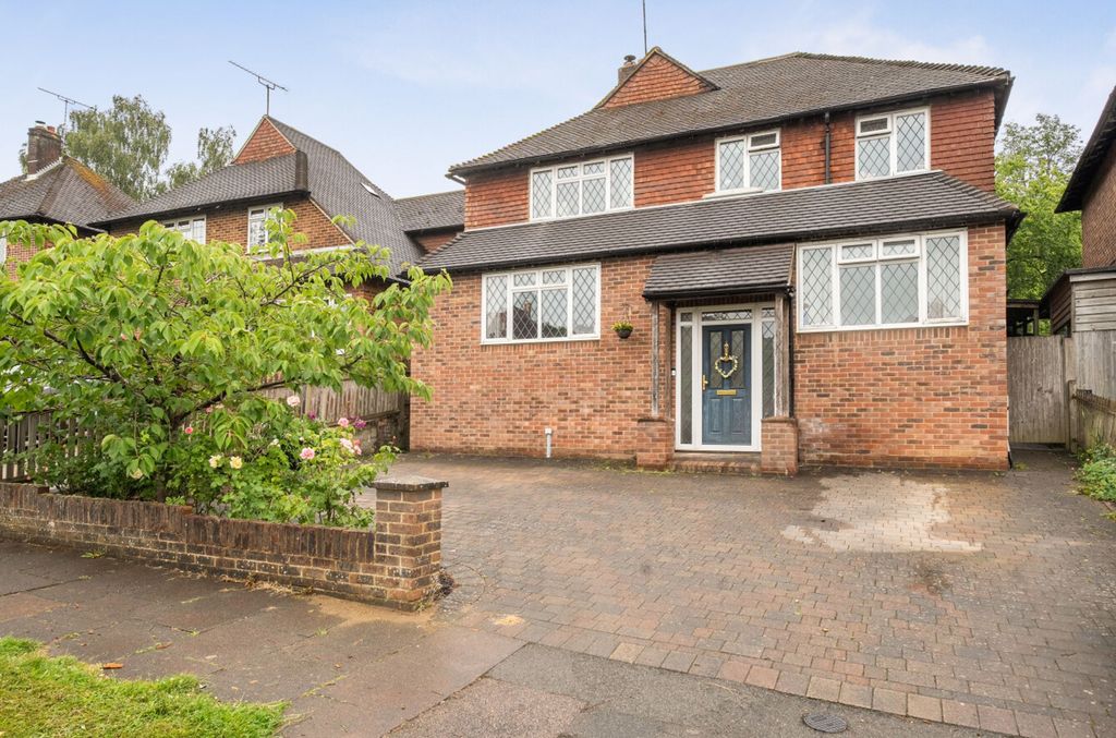 Property photo 1 of 23