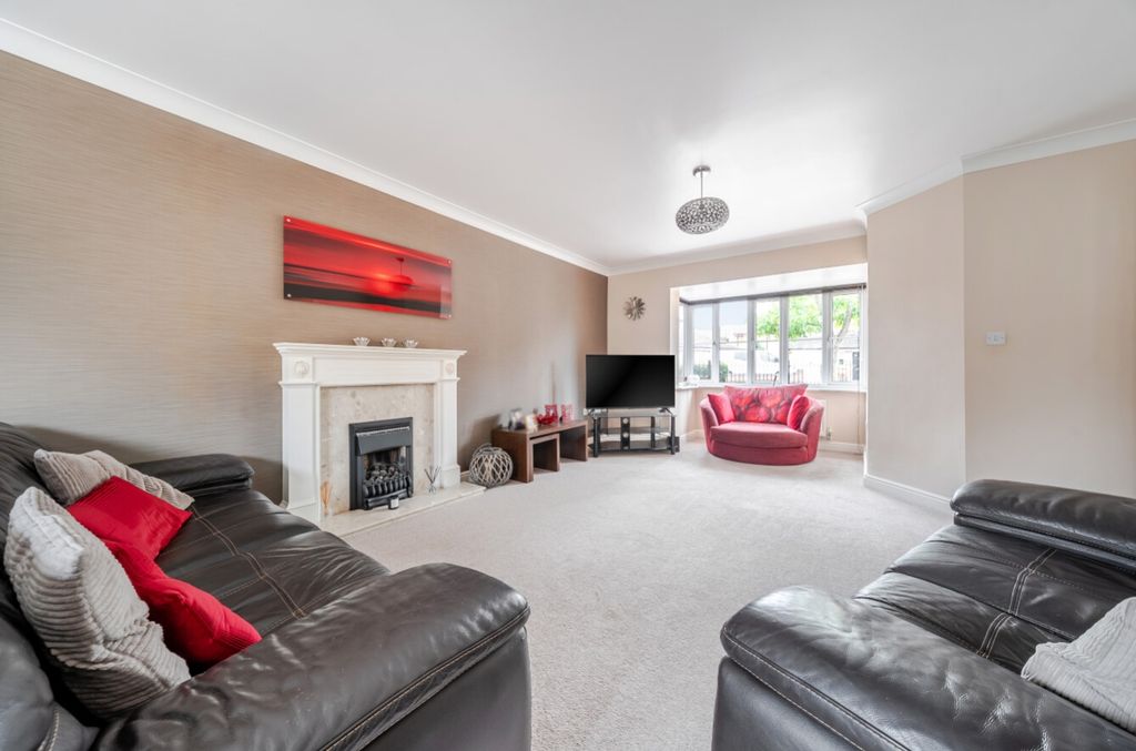 Property photo 3 of 23 1496498-14-6A5F42c43c12c
