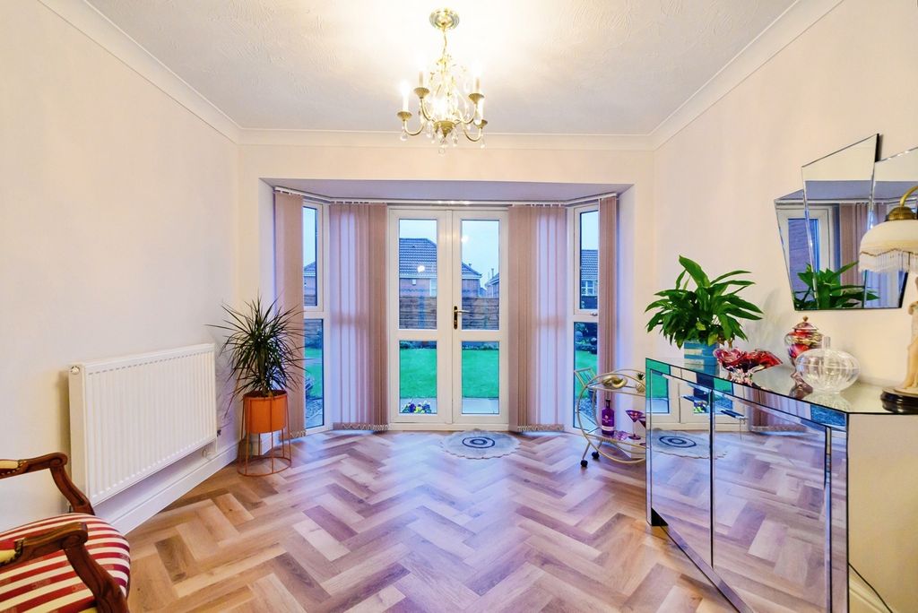 Property photo 3 of 23 Picture 3