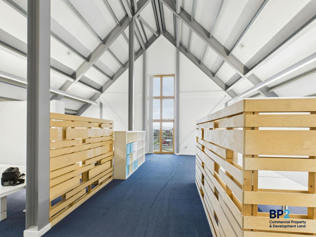 Property photo 2 of 21 Cam03725G0-Pr0084-Still006.Jpg