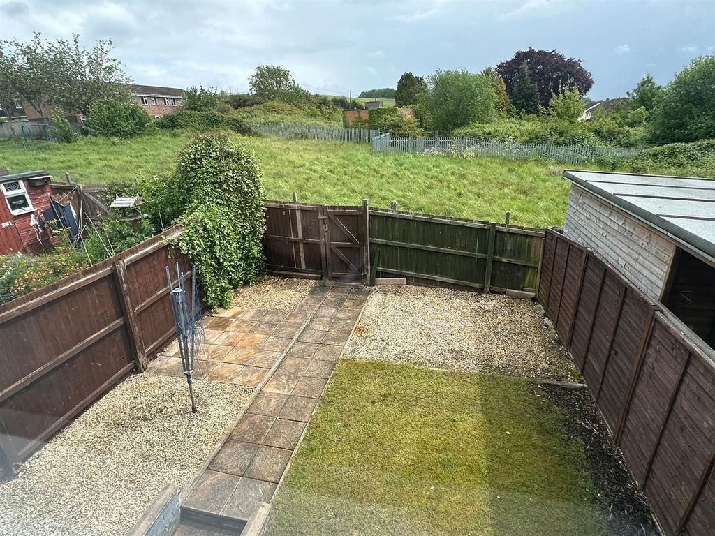 Property photo 3 of 15