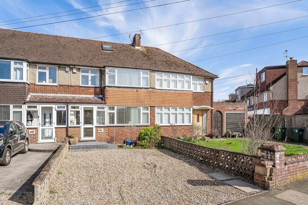 Property photo 1 of 15 Exterior